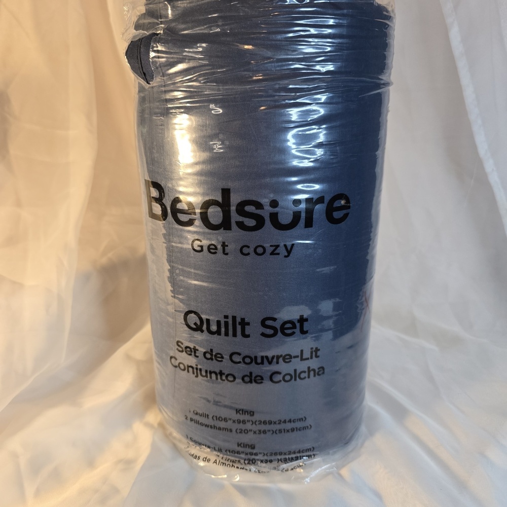 Bedsure 3 Pc Navy King(106x96) Quilt Set, Includes 2 Shams(20x36)‎